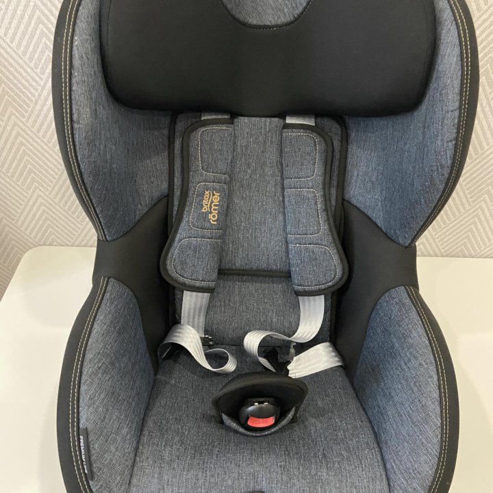 Автокресло Britax Roemer