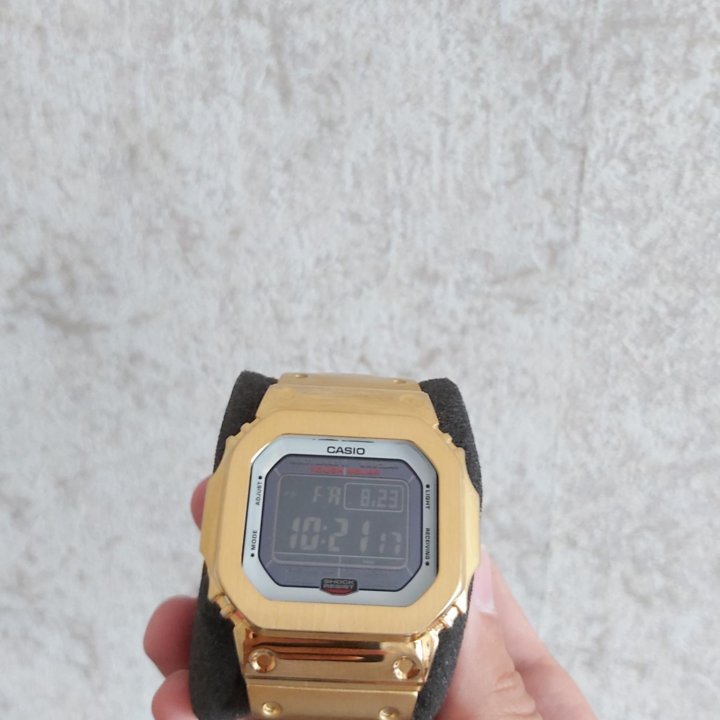 Casio G-SHOCK GW-M5610