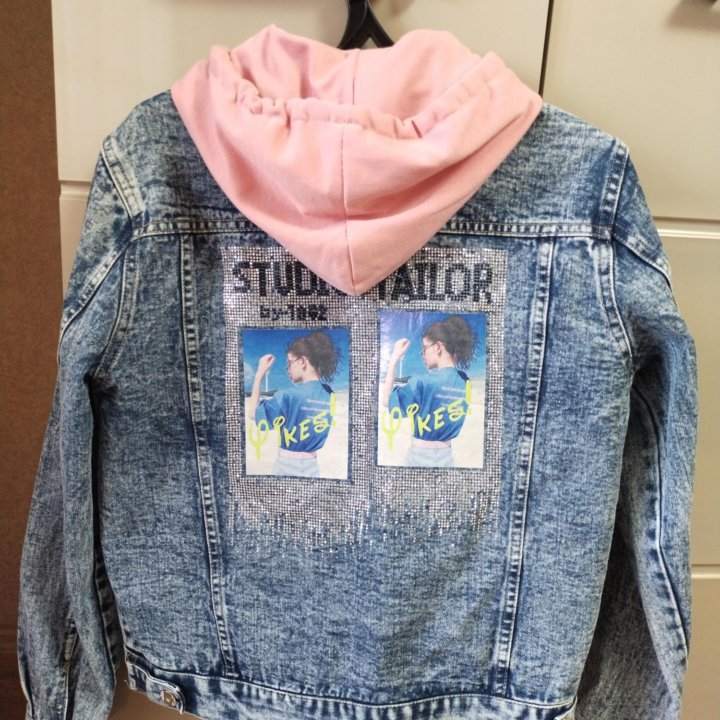 Куртка джинсовая