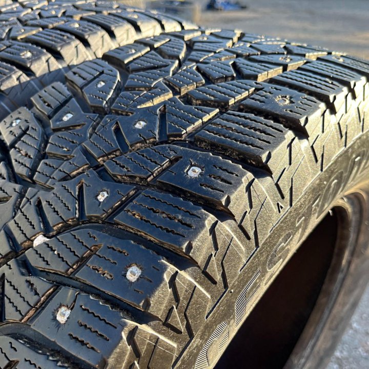 Зима Bridgestone Blizzak Spike-02 SUV 215/65 R16