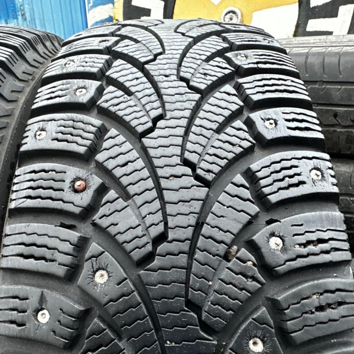 195/65/15 зима, шипы Bridgestone Noranza 2 EVO