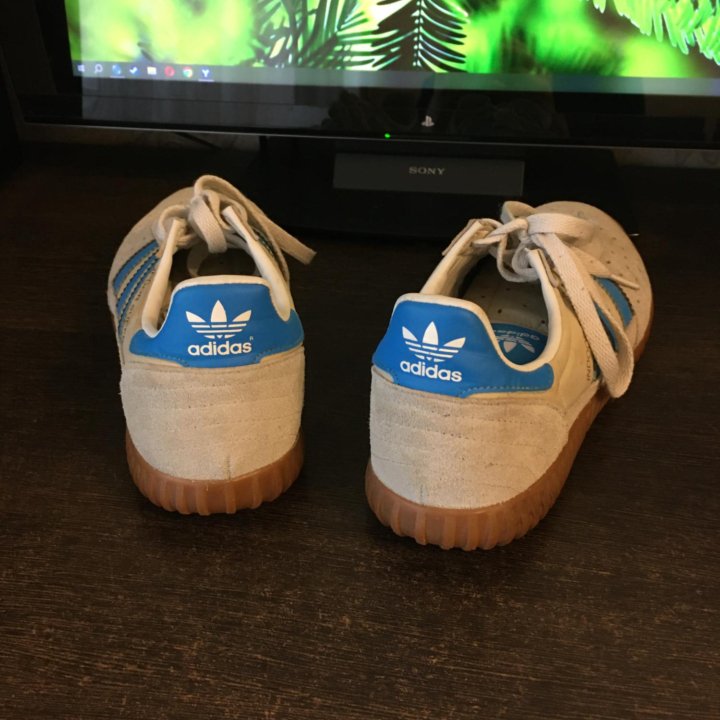 Adidas Indoor Super