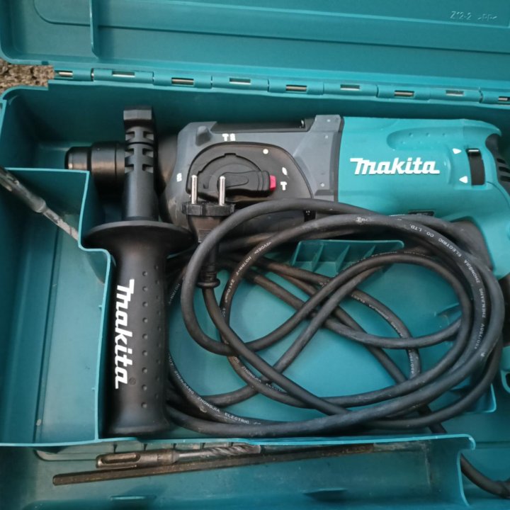 Перфоратор Makita