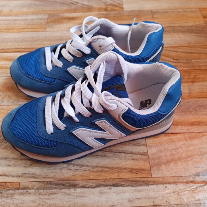 Кроссовки New Balance .