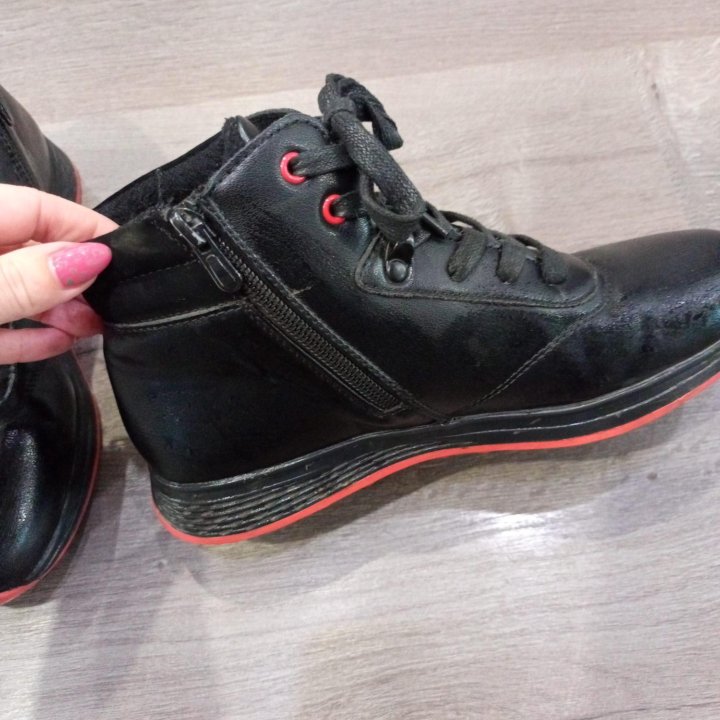 Ботинки на мальчика