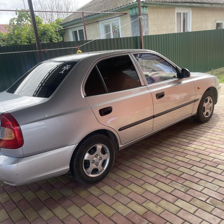 Hyundai Accent, 2007