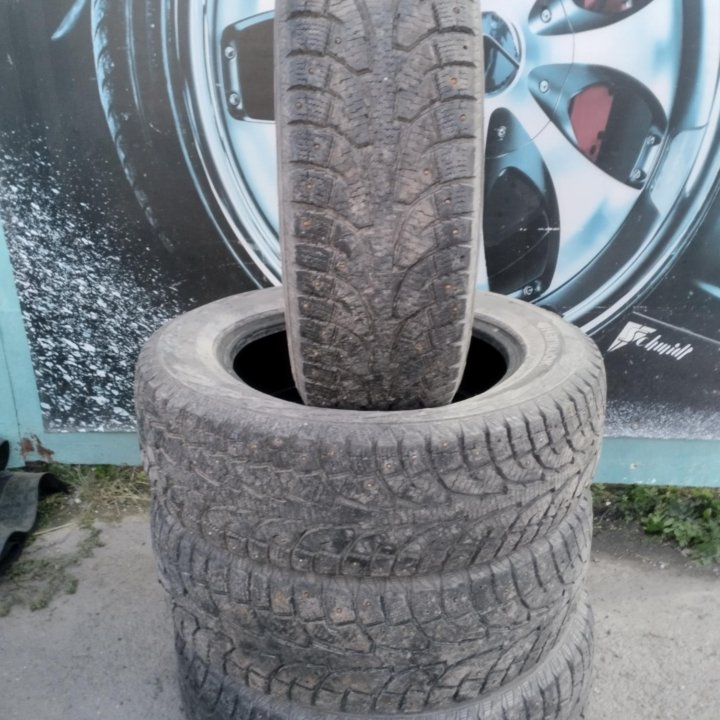 225/65 R17 Hankook 4 шт.