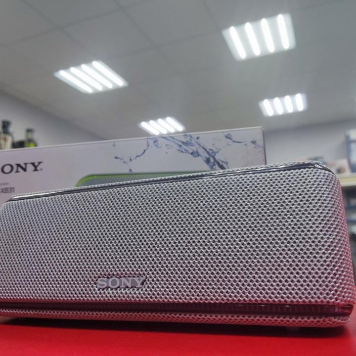 Беспроводная колонка Sony SRS-XB31