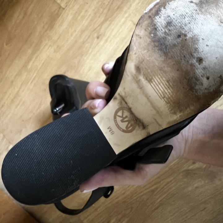 Босоножки Michael Kors