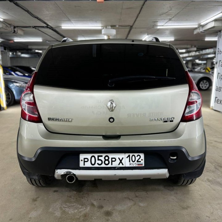 Renault Sandero Stepway, 2014