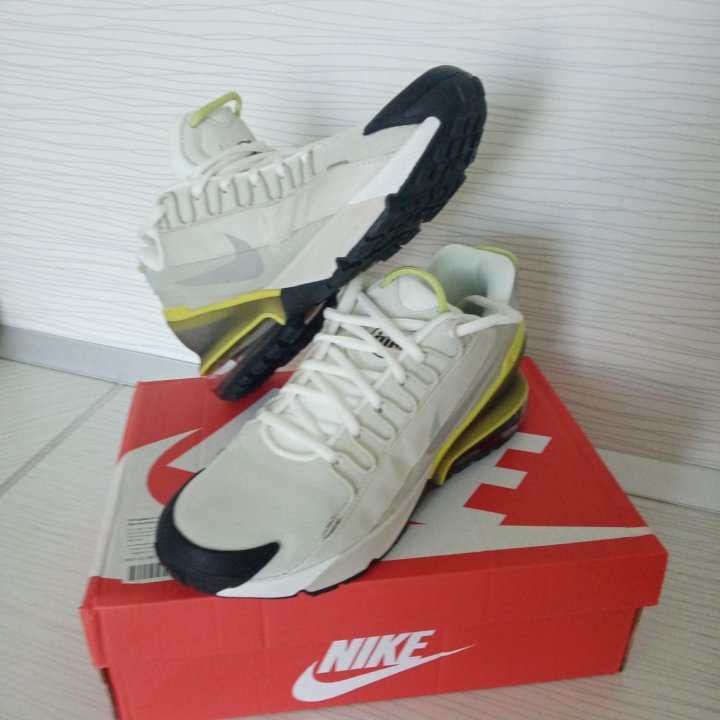 Кроссовки мужские Nike Air Max Pulse Roam