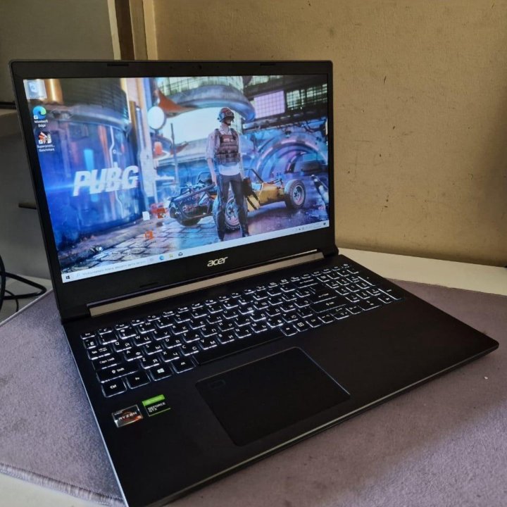 Acer aspire R5-3550H 16gb GTX 1650ti 4gb