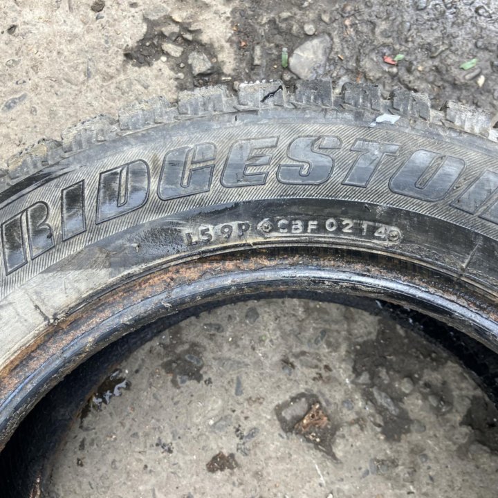 Шины зима 175/65/14 Bridgestone Ice Cruiser 7000