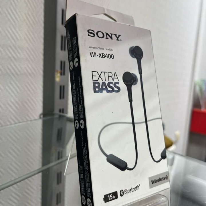 Беспроводные наушники Sony WI-XB400