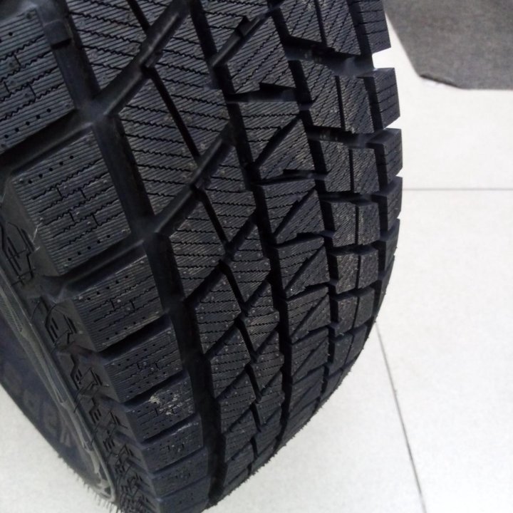 235/75R15 Kapsen RW501