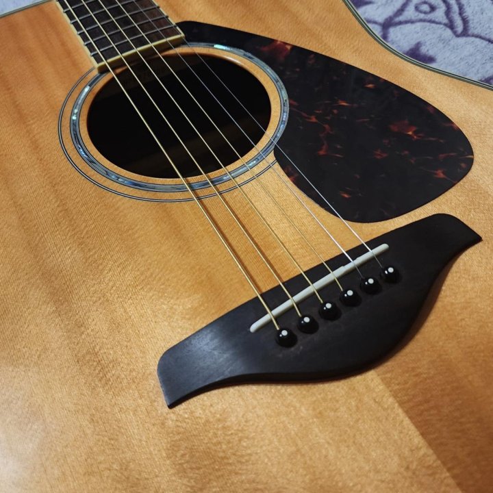 Yamaha fg830