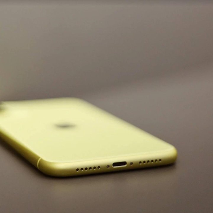 iPhone 11 64 gb yellow