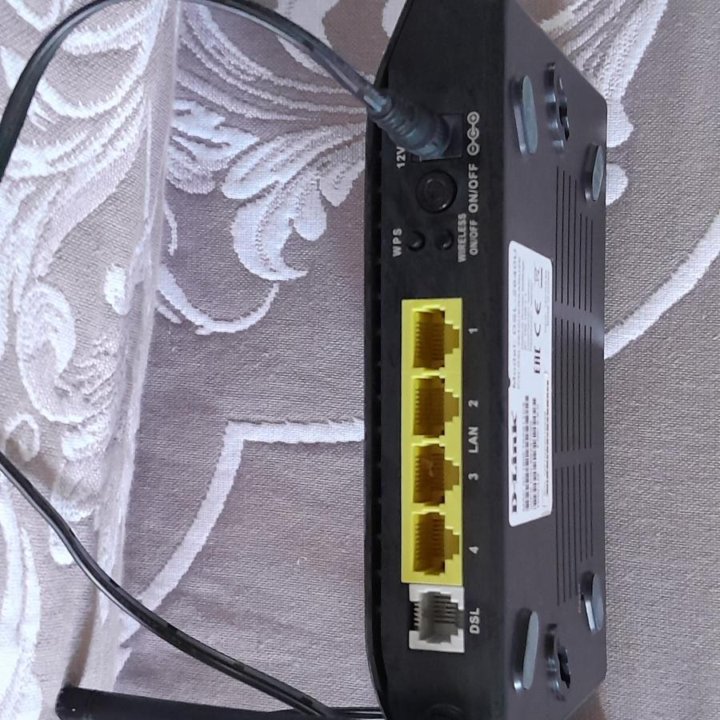 Роутер DSL-2640U