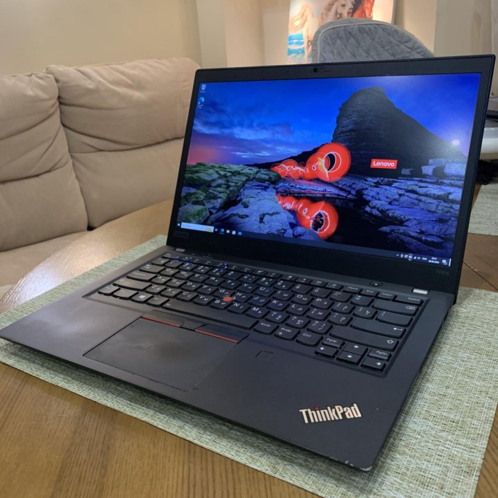 Ноутбук Lenovo Thinkpad T490s/16 GB RAM/SSD 475 GB