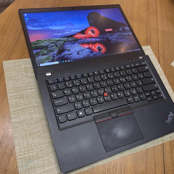 Ноутбук Lenovo Thinkpad T490s/16 GB RAM/SSD 475 GB