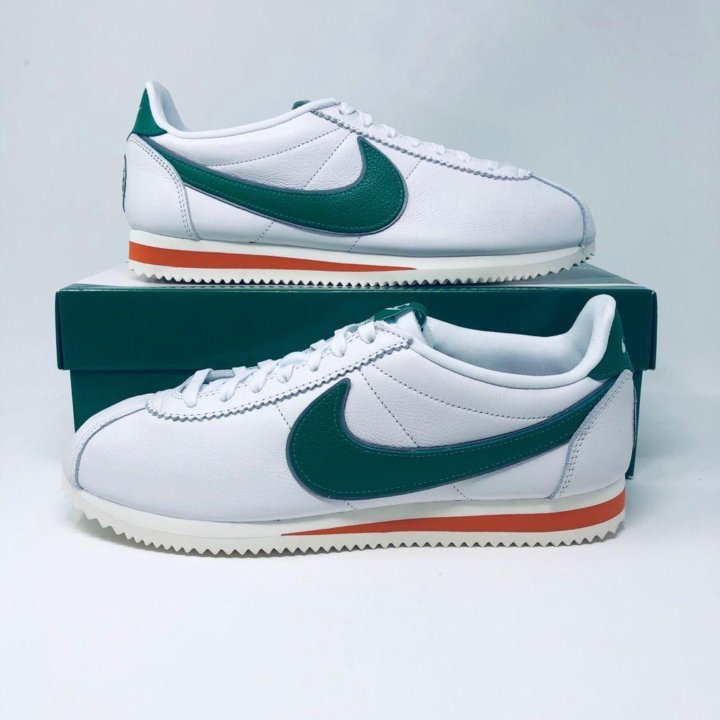 Кроссовки Nike Cortez