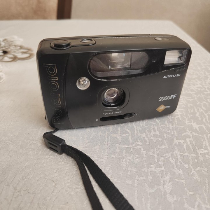 Пленочный фотоаппарат Polaroid 2000 FF