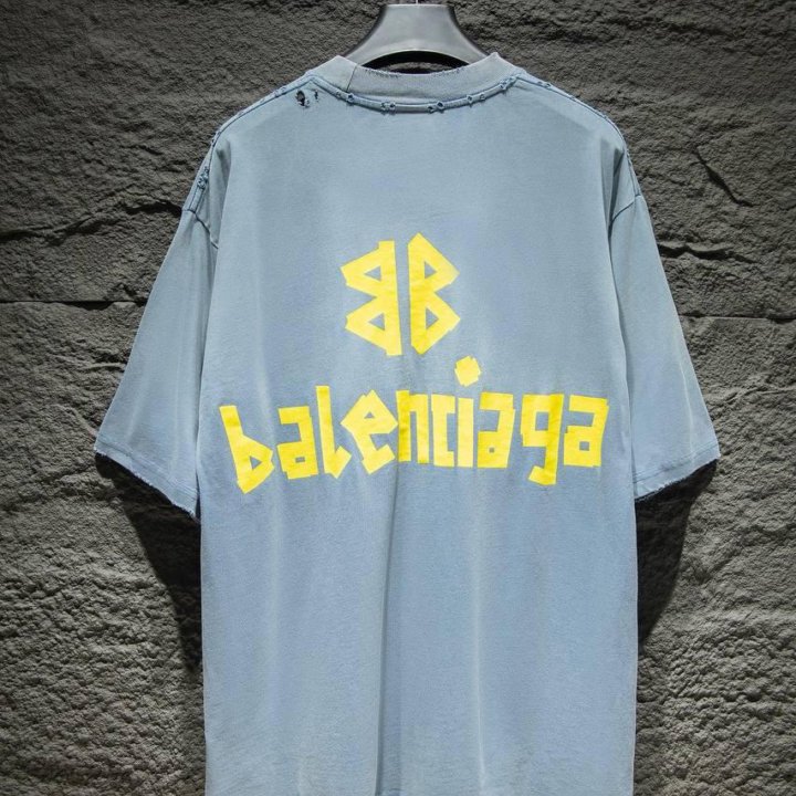 Футболка BALENCIAGA