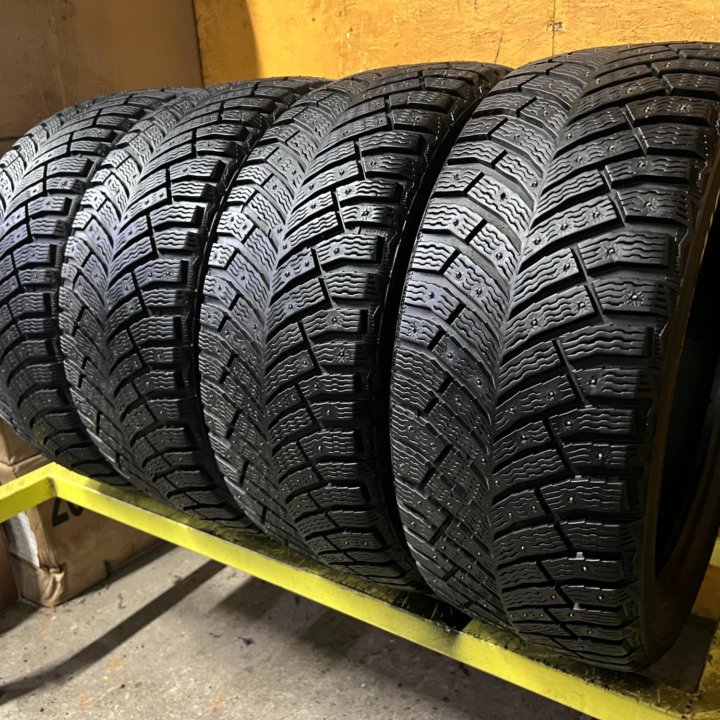 Новые Зимние шины Michelin X-Ice North 4 R17 2020