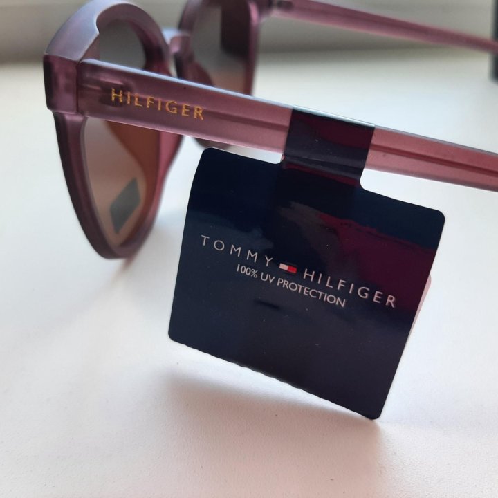 Очки новые оригинал Tommy Hilfiger