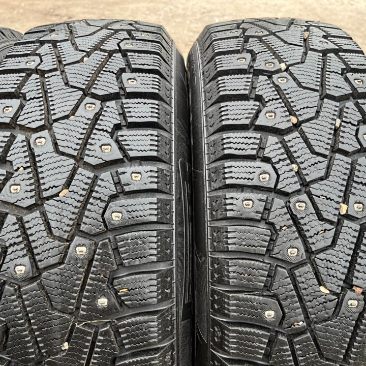 Зима Pirelli Winter Ice Zero 185/60 R15 88T 1 мес