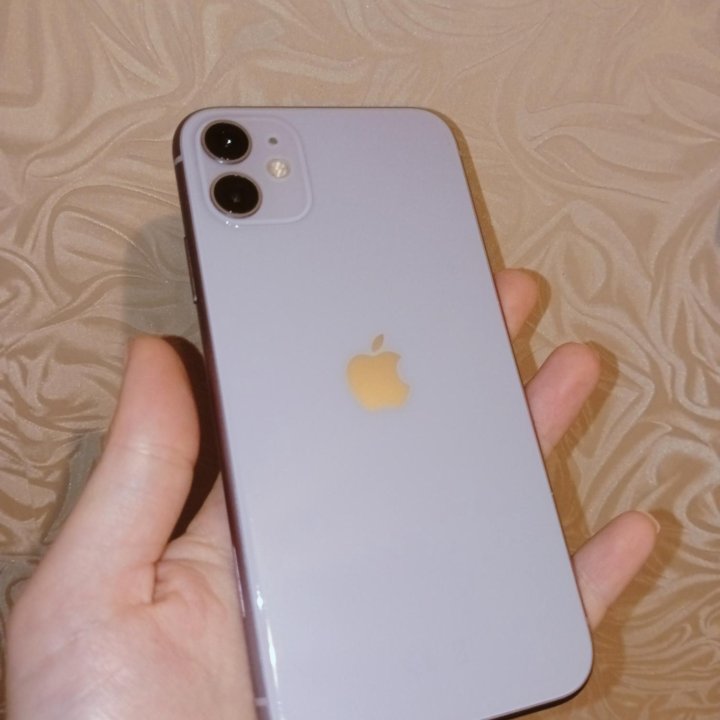 iPhone 11