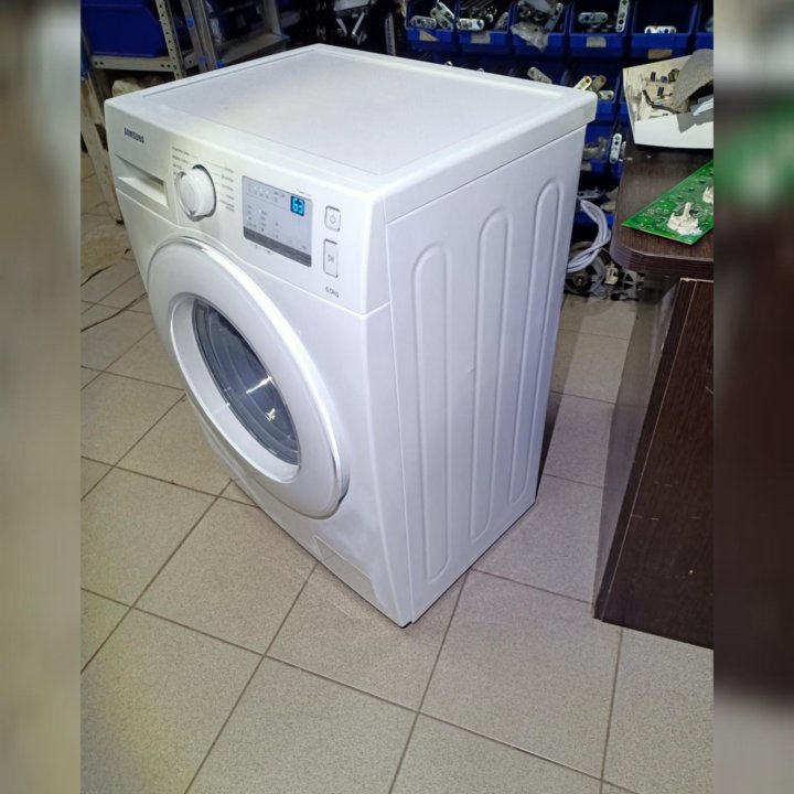 Стиральная машина Samsung WW60J3097 загрузка 6 кг