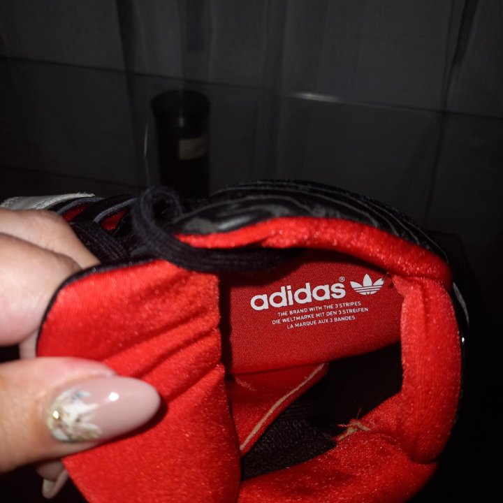 Туфли Туфли кроссовки женские Adidas, р. 36,5-37