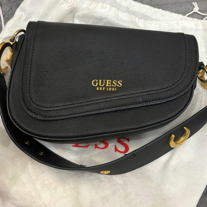 Сумки Guess