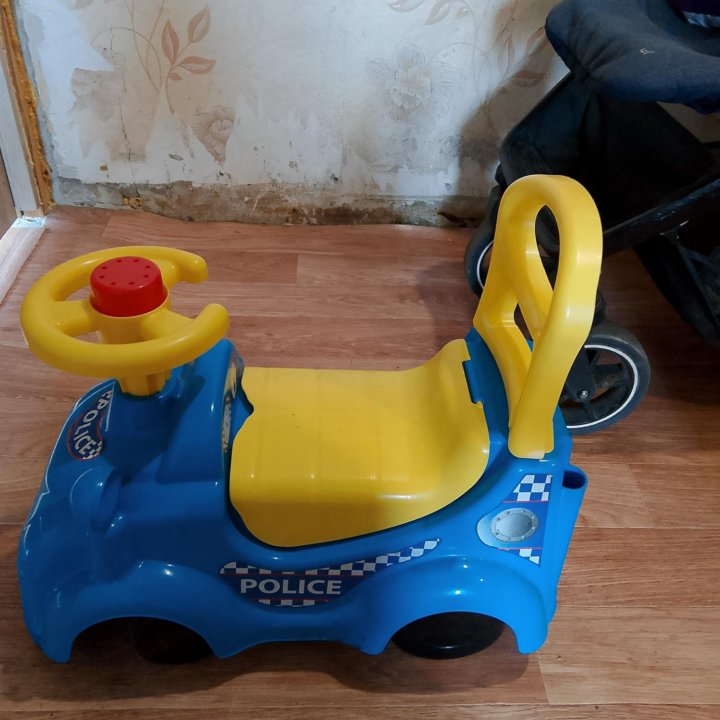 Машина для малышей