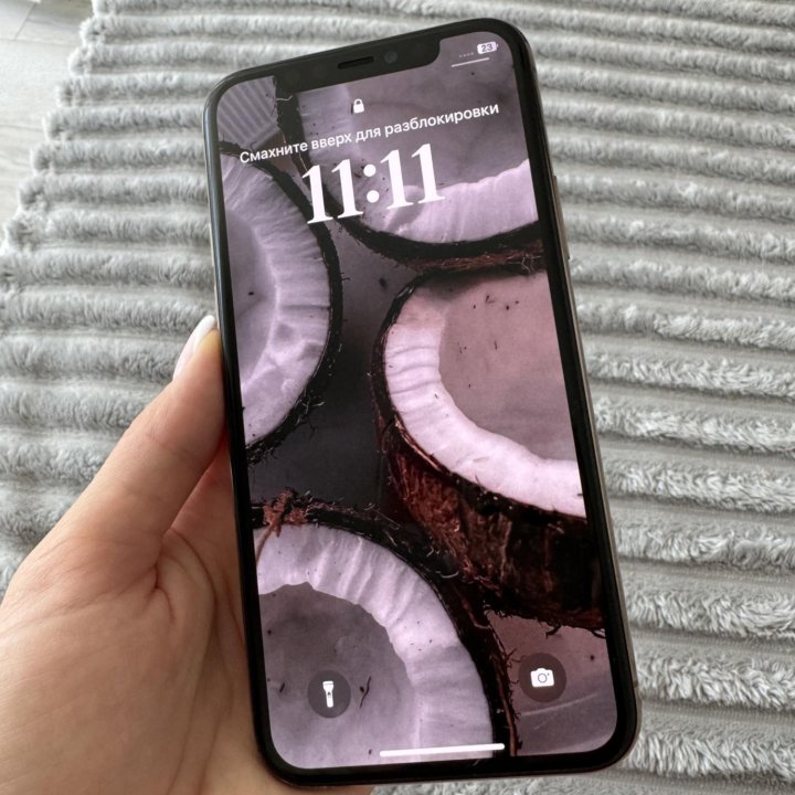 Продам Apple iPhone 11 Pro Б/У