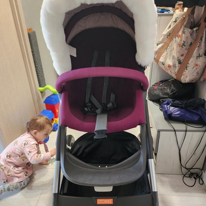 Коляска прогулочная Stokke