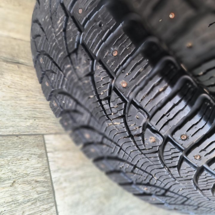 215/65/16, Pirelli Carving Edge, 4 шт