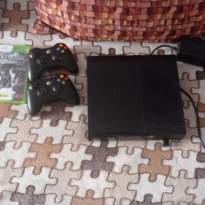 Игровая приставка Xbox 360 (игры в подарок)