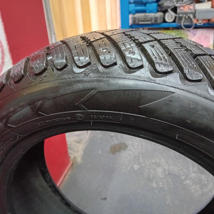 Goodyear Ultra Grip Ice Arctic 185/60 R15