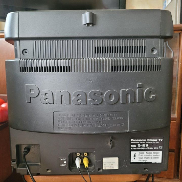 ТВ Panasonic TC-14L3R