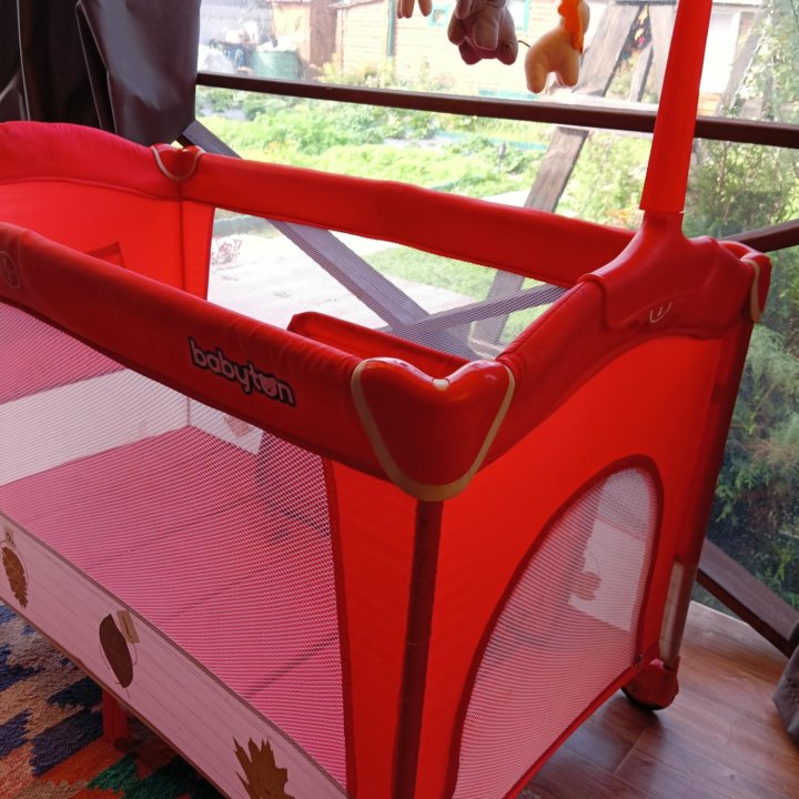 Кроватка-манеж