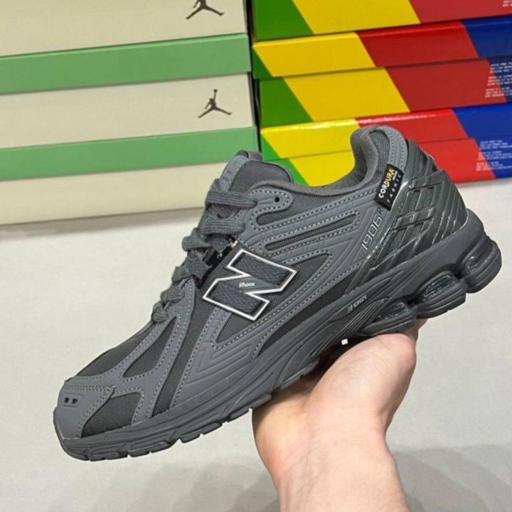 Кроссовки New Balance 1906r