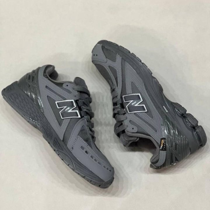 Кроссовки New Balance 1906r