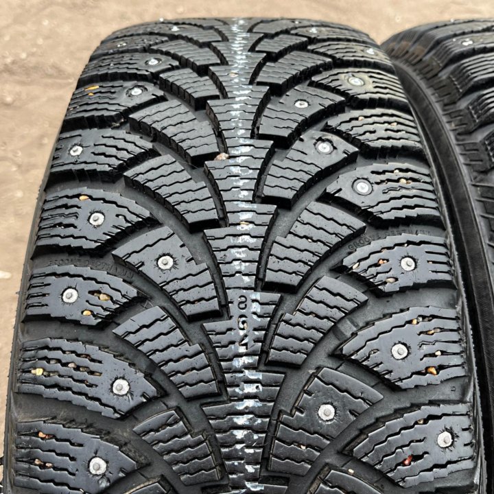 2 шт Зима Nokian Nordman 4 205/60 R16 92T