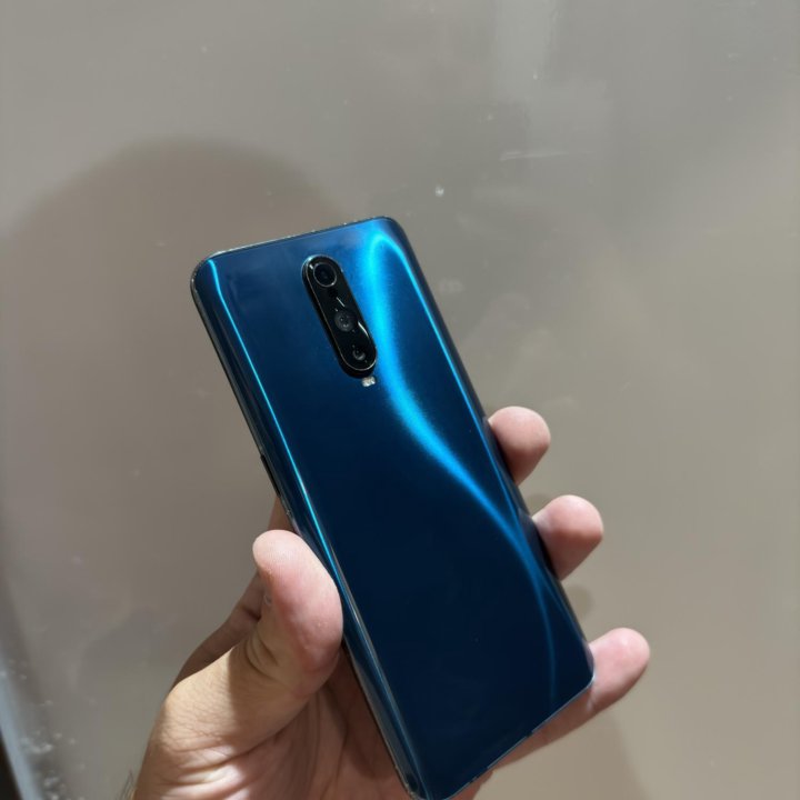 Продам Oppo RX19 6/128Gb Blue