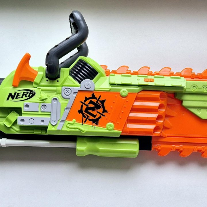  Бластер Nerf Зомби Страйк Большая бензопила