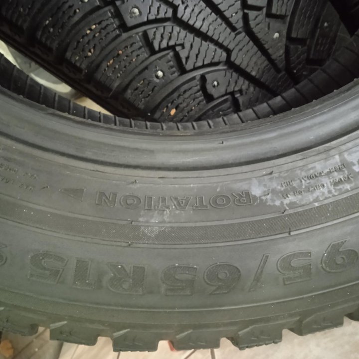 Шины зимние 195/65R15