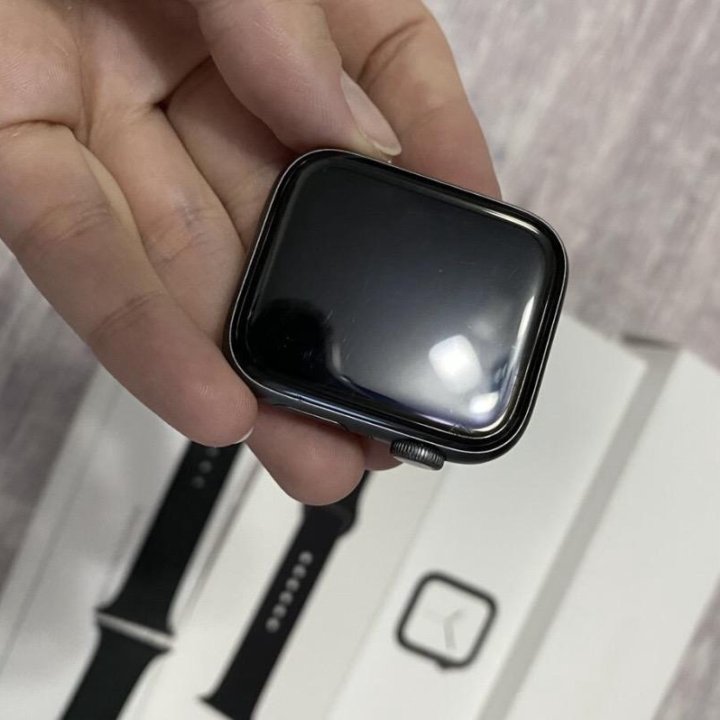 Часы Apple Watch 4 44 mm