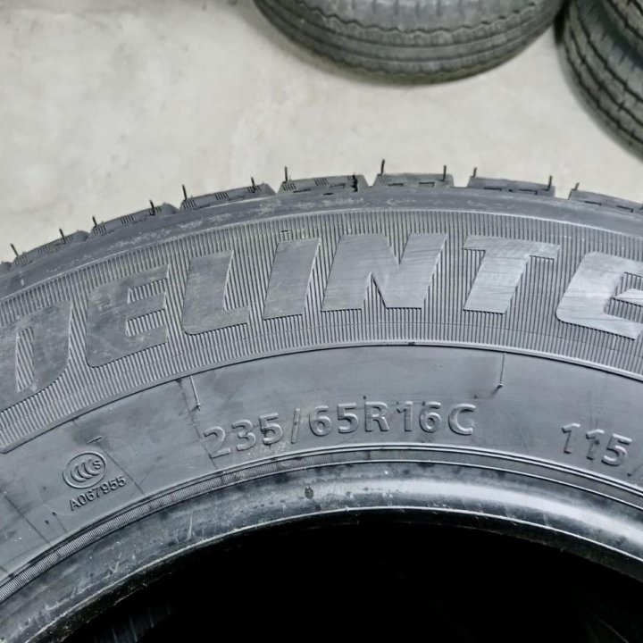 235/65/R16C 115/113R Delinte AW5 VAN